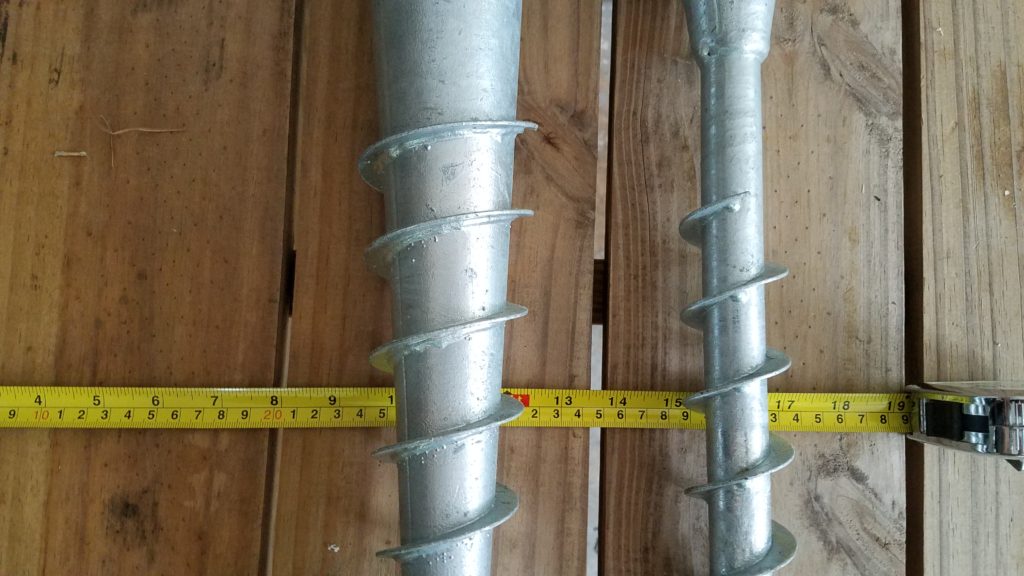 Large screw in base with 12m spiderbeam plus inserts